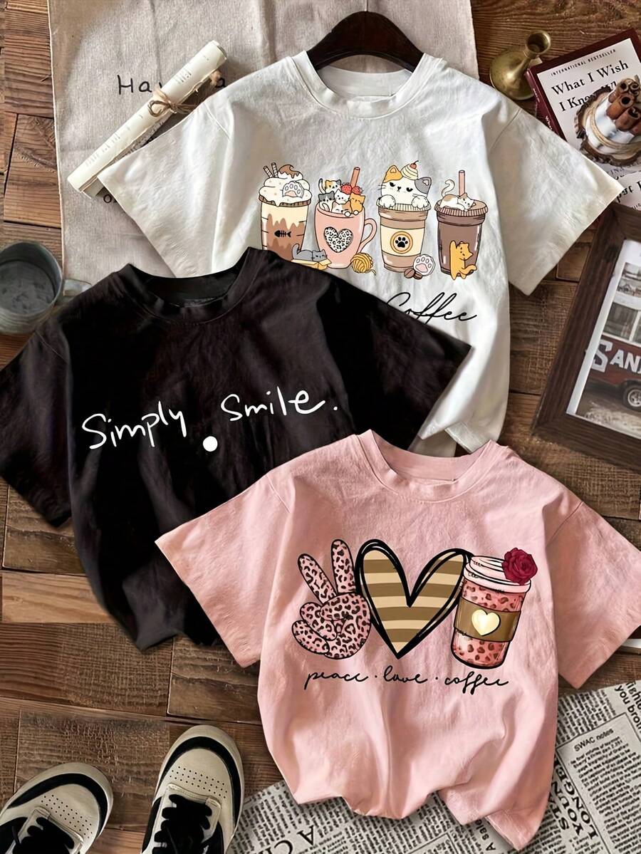 Camiseta casual de manga corta y cuello redondo para mujer - diseño "Just Smile" y "Pink Lover's Coffee", camiseta ligera de verano con diseños de corazones y tazas, mezcla de poliéster suave, perfecta para uso casual, camiseta para mujer. - Negro - Ver 1