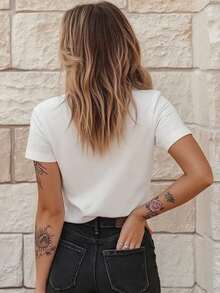Camiseta gráfica de moda para mujer con diseño de rostro elegante, camiseta casual de verano para uso diario, top cómodo de algodón adecuado para primavera y otoño, ideal para adolescentes y adultos que buscan atuendos únicos. - Blanco - Ver 4