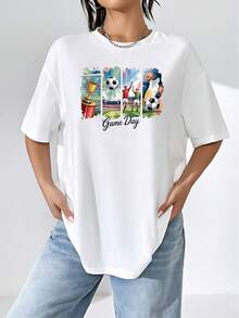 The Print Depicts A Vibrant Match Day With A Soccer Ball, Celebrating Players, And A Trophy Symbolizing Passion And Victory In The Energetic Stadium. This Women's T-Shirt Is Made Of 100% Cotton, Is Casual And Comfortable, Perfect For Sports Fans And Active Moments. - 白色 - 查看 6
