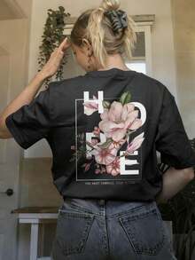 Women's Round Neck Printed Short Sleeve T-Shirt, Casual Loose Fit, Super Soft & Comfortable Fabric, Ins Street Fashion Style, Classic All-Match Graphic Tee, Breathable Lightweight Daily Basic Top, Perfect For Daily Wear, Casual Vacation, Office Commute, Outdoor Going Out, Weekend Gathering, Shopping And Leisure Activities, Ladies  Oversized Casual Pullover T-Shirt - 黑色 - 查看 2