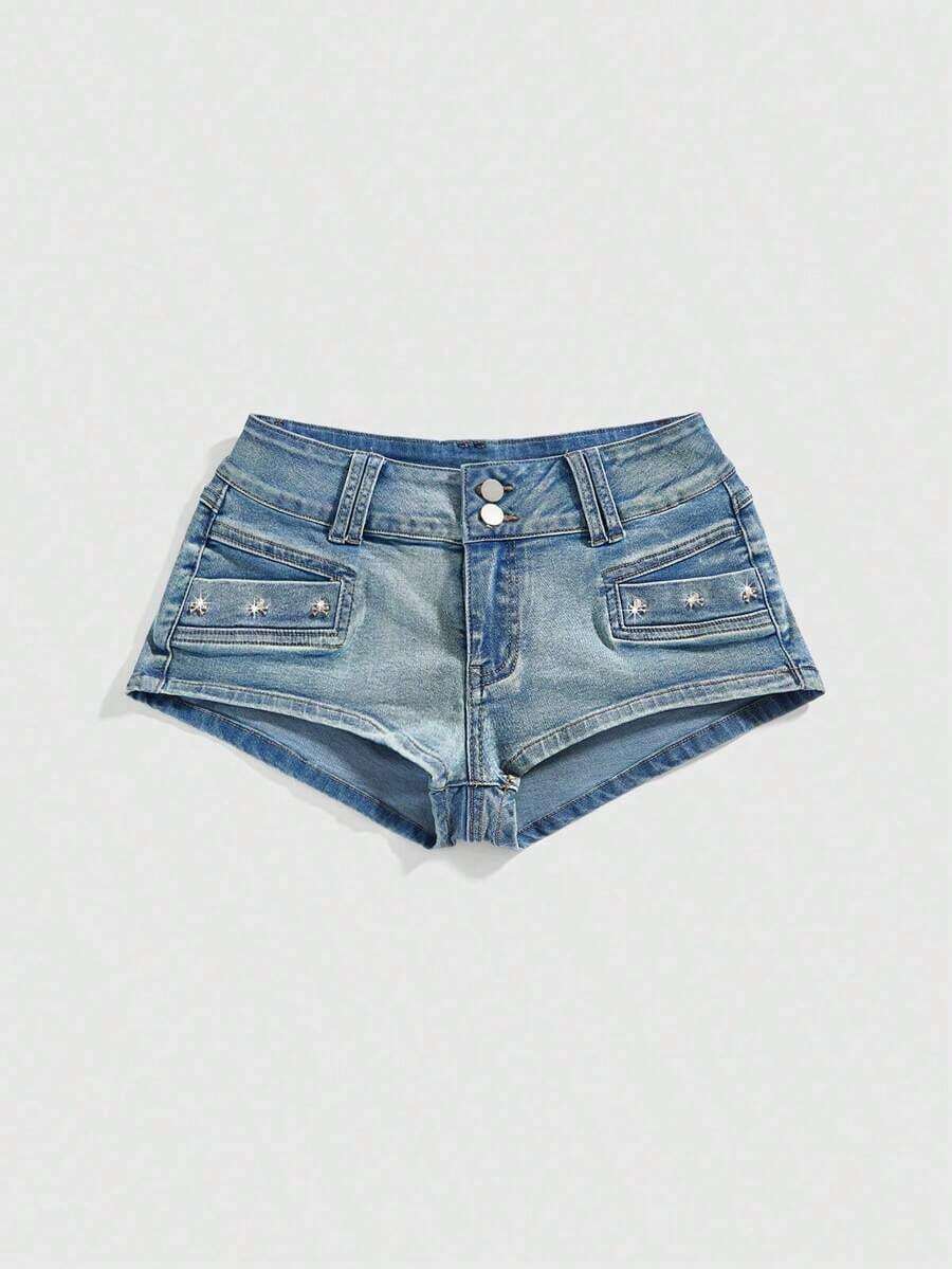 SHEINxHITOMI ROMWE Shorts de Mezclilla para Mujer, Estilo Vintage, Desgastados, de Cintura Baja, con Tachuelas y Calaveras, Sexy - Azul 2 - Ver 1