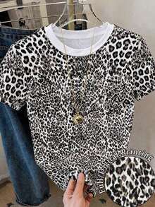 Camiseta de mujer de manga corta y cuello redondo con estampado de leopardo - Multicolor 5 - Ver 5