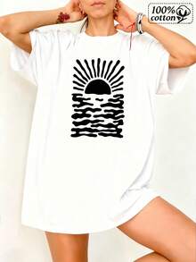 Camiseta blanca de mujer con diseño de sol y ola, perfectara un look de verano relado - Blanco - Ver 2