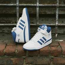 Sepatu Sneakers Adidas FORUM MID Classic Mid-Top Putih - Blue and White - View 4