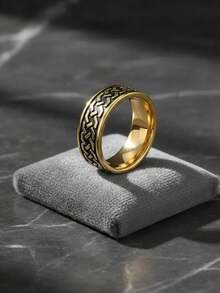 Anel Masculino Detalhes Gravado Exclusivo Dourado Tungstênio Luxo - Equilíbrio - Visão 3