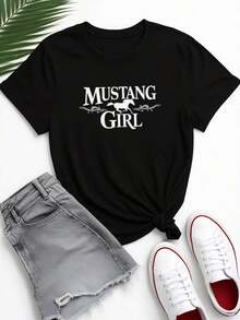 Women's Casual T-Shirt, Ideal For Everyday Wear And The Office. Made From 100% Natural Fabric With A Cute Letter And Number Print. Slim Fit, Casual Style, Perfect For Spring, Summer, And Fall. Short Sleeves. Women's Clothing. - 黑色 - 查看 2