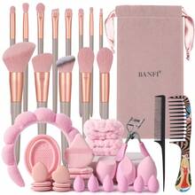 Bộ dụng cụ trang điểm 39 món bao gồm: Bộ 13 cọ trang điểm + 1 túi vải flannelette + 3 bông mút trang điểm + 6 bông mút trang điểm mini + 3 bông phấn tam giác + 6 bông phấn dạng cushion mini + 2 dây đeo bát đựng phấn + 1 băng đô + 1 dụng cụ vệ sinh cọ trang điểm + 1 dụng cụ uốn mi + 2 lược chải tóc - Nhiều màu - Xem 1