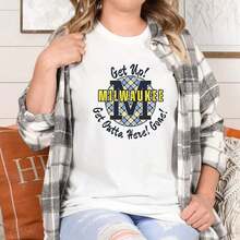 Camiseta de Béisbol, Camiseta con Frase de Bob Uecker, Regalo para Fanáticos de los Deportes, Camiseta de Uniforme, Homenaje a los Brewers, Camiseta de Algodón 100% Grueso Rel220G para Fanáticos del Béisbol. Más grueso, más suave y más fuerte que el promedio. Este producto esencial de alta resistencia combina la comodidad de PM con un rendimiento robusto. Para usar en capas, relajarse o salir a la calle con estilo. Resistente a la decoloración y pre-ajustado para un ajuste fiable en todo momento. - Negro - Ver 1