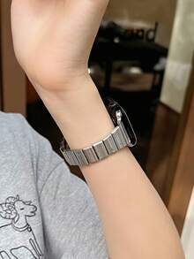 1 chiếc dây đeo đồng hồ tối giản bằng thép không gỉ, phù hợp với dòng Ultra2 1 SE S11/10 9/8/7/6/5/4/3/2/1, dây đeo đồng hồ thông minh thời trang thanh lịch dành cho nữ trẻ, tương thích với kích thước 38/40/41mm 42/44/45/46/49mm, dây đeo đồng hồ thời trang mới bán chạy toàn cầu. - Bạc - Xem 3