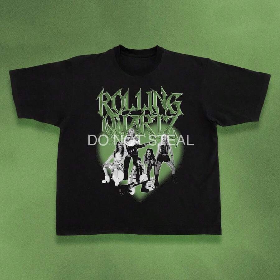 Camiseta, actuación en concierto de KpopCamisetas Casuales para Mujer: Una colección que incluye camisetas casuales, tops y camisetas ideales para el uso diario.Confeccionadas con tejidos ligeros y transpirables, estas prendas presentan una estética de inspiración vintage, lo que las convierte en una excelente opción tanto para la vida universitaria como para conjuntos cotidianos.Los diseños son encantadores y bonitos, con un corte cómodo y favorecedor.Gracias a su estilo clásico, tejidos suaves al tacto y sensación agradable para la piel, estas prendas poseen un distintivo aire de inspiración mexicana. - Negro - Ver 1