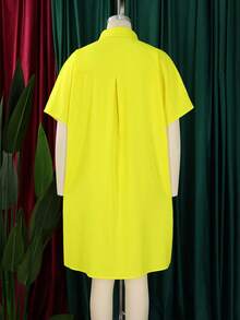 Loose-Fitting Midi Shirt Dress 2026 With Lapel And Short Sleeves - 黃色 - 查看 2