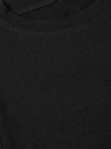Playera de Mujer con Frase Inspiradora "Stronger Than The Storm" Estampado de Corazón Colorido Manga Corta Cuello Redondo Casual Suave - Negro - Ver 3
