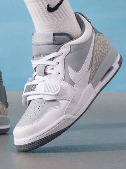 Nike Giày bóng rổ cổ thấp Jordan Air Jordan Legacy 312 thoải mái và đa năng dành cho trẻ em, màu trắng, unisex.