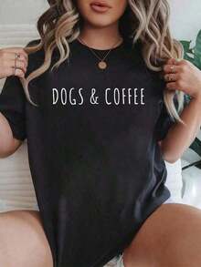 1 Piece Of 100% Cotton T-Shirt With A Fun Dog And Coffee Design - Printed T-Shirt With The Phrase "Texted By Coffee Lover", Short Sleeves And Round Neck, Casual Style, Suitable For All Seasons - Unisex Streetwear For Women And Men, 180g 100% Cotton, Designs Are Fully Printed. Unisex. - 黑色 - 查看 1