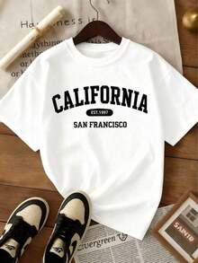 Women's Short-Sleeved T-Shirt With A Round Neck, Loose Fit, Casual And Versatile. Featuring A Modern, Elegant And Sophisticated Print Of Simple Letters And A California Design, Ideal As A Basic Garment; Made From Soft Fabric With Excellent Drape. - 白色的 - 查看 7