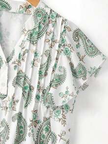 Blusa casual de mujer con estampado de cerezas, cuello plisado y mangas cortas de campana en silueta "H", para uso diario y vacaciones - Verde - Ver 4