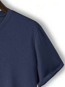 Camiseta de manga corta estampada para hombre con eslogan y figuras ilusorias, cuello redondo y estilo casual para el verano - Azul marino - Ver 3