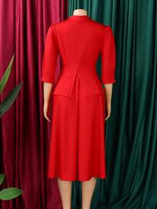 Vestido de talla grande estilo europeo y americano para mujer, otoño, manga tres cuartos, cuello de blazer, color liso y bajo amplio - Rojo - Ver 2