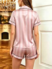 2pcs Women Short Sleeve Top And Shorts Pajama Set, Casual Loose Striped And Printed Collared Button-Up Homewear, Simple And Comfortable For Indoor And Outdoor Wear, Spring/Summer/Autumn/Winter - Pink - View 2