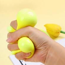 Temperature-Sensitive Color-Changing Lemon Stress Relief Squeeze Ball - Simulated Fruit Sensory Toy, Suitable For Relieving Anxiety And Relaxing, Ideal For Bachelor Parties, Office And Home Use, Changes Color With Temperature - Variants - View 3