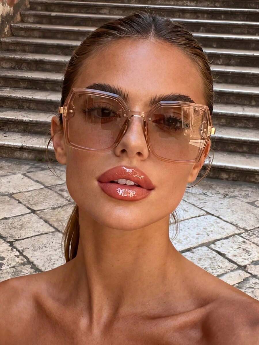 1 Pair Women's Square Personalized Champagne Fashion Sunglasses, Suitable For Street Style, Travel, Sports, Driving, Holiday Outfits, Beach, Vacation, Family Outings, Golf, Hiking, Elegant Dressing, Party, Outdoor Activities, Fishing - Champagne - View 1