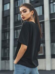 Camiseta gráfica de algodón 100% para mujer de talla grande con la frase "Y'all Need Groundwork" - Suave y transpirable, cuello redondo, estilo urbano - Camiseta casual para el día a día - Lavable a máquina, esencial para conjuntos urbanos de primavera y verano - Corte holgado y cómodo, tela a la moda, duradera y resistente, imprescindible para los entusiastas de la moda. - Negro - Ver 2