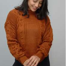 Women's Red Ribbed Knit Sweater With A Wool-Like Feel, Warm Long-Sleeved Top With A Crew Neck For Autumn And Winter. - 摩卡棕 - 查看 3