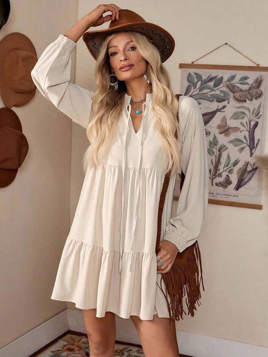 Vestido de esmoquin con mangas de farol y cuello de corbata, vestido corto de mujer con volantes en el bajo, vestido corto regular a línea de mujer de manga larga con volantes y cuello de corbata en color beige liso, para uso casual diario en primavera/otoño - Beis - Ver 1