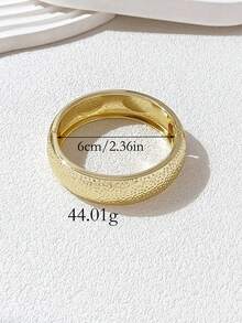 LADYCOCO 1pc Fashionable Unique Alloy Bangle, Finely Crafted High-Quality 14K Gold-Color Open Cuff Bracelet, Wide Bracelet, Rugged Oversized Bracelet, Luxurious Elegant Style, Women's Choice (Long-Lasting Color), Can Be Matched And Worn As A Set - F - View 3