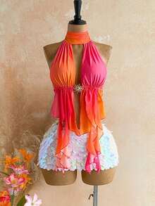 Blusa de mujer con encaje bordado, escote halter, espalda descubierta, tirantes con lazo, bajo fluido y elegante, adecuada para la playa, cruceros y resorts - Multicolor 5 - Ver 6