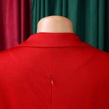 Vestido de talla grande estilo europeo y americano para mujer, otoño, manga tres cuartos, cuello de blazer, color liso y bajo amplio - Rojo - Ver 4