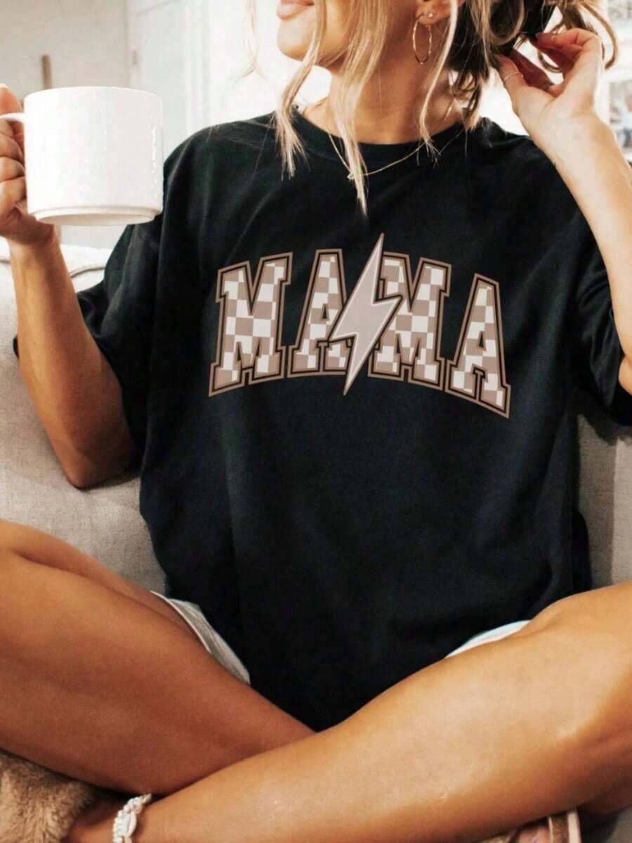 1 Piece Women's Graphic Print T-Shirt, College Style T-Shirt For Mom, Plaid T-Shirt For Mom, Mother's Day Gift, Lightning Bolt Print Sweatshirt For Mom, Mother's Day T-Shirt Gifts For Mom's Birthday, Casual Short Sleeve Crew Neck T-Shirt For Women, 1 Piece Fashion Shirt, Gift For Mom, Thanksgiving Gift, 180g 100% Cotton, All Patterns Are Printed. Unisex. - 黑色 001 - 查看 1