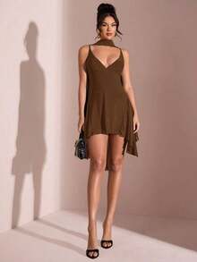 Vestido corto de gasa con escote en V profundo y cinta de color negro sólido, adecuado para citas diarias, salidas nocturnas, discotecas, fiestas, reuniones, fiestas de cóctel, monos de vacaciones, fiestas en la piscina, ropa de oficina, vestidos para ir y venir - Marrón - Ver 4