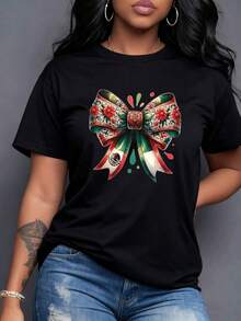Festive Ribbon With Mexican Flag Colors And National Emblem, Traditional Flowers, A Vibrant Symbol Of Cultural Heritage And Pride To Celebrate. Women's T-Shirt, 100% Cotton, Comfortable, Casual, Maija Women's Curvy Style. - 黑色 - 查看 7