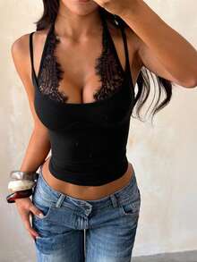 Débardeur camisole sexy en dentelle à bretelles spaghetti Y2K pour femmes, noir, convient pour les sorties, les rendez-vous, les fêtes, les voyages, les représentations sur scène, les vacances, les fêtes de la mi-été - Noir - Voir 3