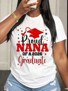 1 pieza Camiseta de Graduación "Orgullosa Abuela de un Graduado de 2026" para Abuela Celebrando el Logro de su Nieto, Diseño de Gorro Rojo con Patrón de Estrellas, Camiseta Blanca 180g 100% Algodón - Blanco - Ver 12