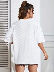 Women's Yin-Yang Graphic Print Off-Shoulder T-Shirt - Relaxed Fit, Short Sleeve, Crew Neck, Casual Top, Breathable Medium-Stretch Fabric, Machine Washable, All-Season Comfort, Women's T-Shirts, Comfortable Everyday Wear, Crew Neck T-Shirt, Non-See-Through Fabric, Y2k T-Shirt - 白色 - 查看 2