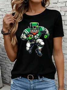 Women's Short-Sleeved T-Shirts In Black And White Are Suitable For Everyday Wear, Lounging At Home, And Outdoor Activities. This Women's Graphic T-Shirt Features A Leprechaun Football Design, Perfect For St. Patrick's Day. Its Irish-Themed Sporty Design Makes It A Casual White Top And A Great Gift For Holidays. - 黑色 - 查看 7