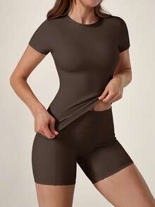 TimeOff 1 Set Women's Solid Color Fitted Short Sleeve T-Shirt And Shorts Sports Suit - Coffee Brown - View 10