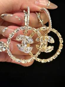 Bông tai đính đá Zirconia thời trang, bông tai đinh tán vàng sang trọng, bông tai nhẹ phù hợp cho trang phục hàng ngày, đám cưới và tiệc tùng. - Bông tai chữ cái phóng đại - Xem 2