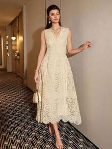 Vestido minimalista y estilizador con diseño de encaje y parches para mujer - Amarillo claro - Ver 1