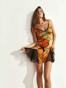 Vacation-Style Printed Spaghetti Strap Dress, A Summer Women's Dress With A Large Skirt, Mesh Splicing, V-Neck, Backless, Sexy Short Dress, A Casual Short Spaghetti Strap Dress Suitable For Travel, Vacation, Parties, And Music Festivals - 印刷 - 查看 5