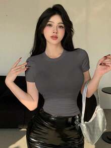 Camiseta de manga corta para mujer de ajuste ceñido, de cuello redondo y unicolor para el verano - Gris - Ver 3