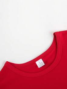 Camiseta de manga corta con cuello redondo elegante en azul turquesa para mujer - Edición limitada con estampado de letras cursivas y números, top de poliéster transpirable de estilo casual a semi-formal para primavera/verano, lavable a máquina. - Rojo - Ver 4