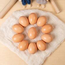 2pcs Handmade Wooden Realistic Chicken Eggs, Lifelike Wood Grain Texture, Poultry Decoy Model, Farm Theme Decoration, Farmhouse Style Home Accents - Light Brown - View 5