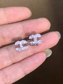 LADYCOCO 1对时尚优雅简约奢华高端铜镶嵌立方氧化锆银耳环，适合女性日常佩戴（附防氧化包装盒）（LADY COCO） - 銀色 - 查看 3