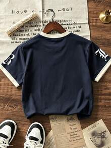 男童復古哥德風 Brooklyn New York 字母印花圓領滾邊 T-shirt，對比滾邊短袖休閒寬鬆夏季日常款 - 藏蓝色 - 查看 3