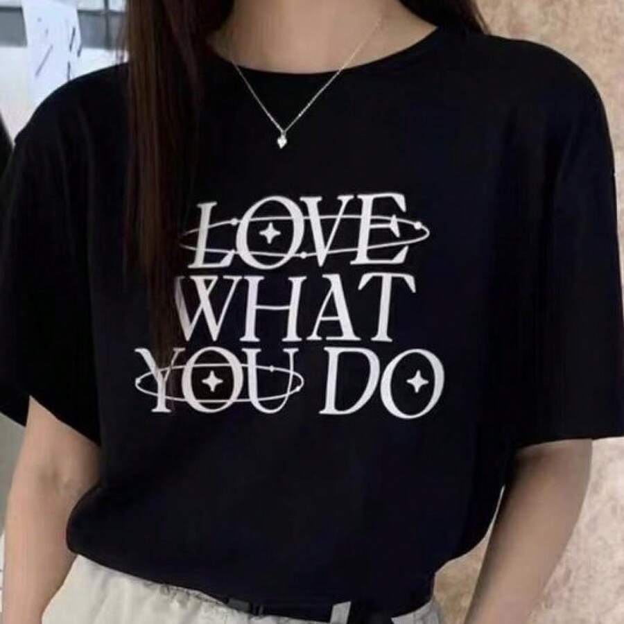 Camiseta de manga corta de estilo coreano, casual, holgada y de verano, con estampado de letras sencillas. - Amor negro, lo que haces - Ver 1