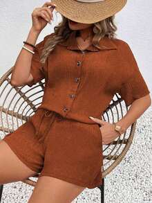 Conjunto de 2 piezas con blusa de manga corta de cuello de botones y shorts con lazo delantero, sencillo, para mujer - Marrón - Ver 3