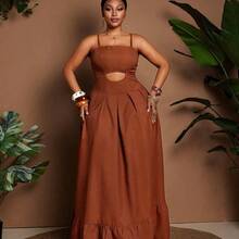 Plus Size Sexy Spaghetti Strap Hollow Out Pleated Backless Summer Dress - Verde - Ver 5